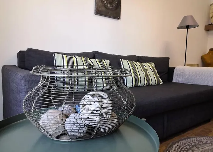 City Square Apartment