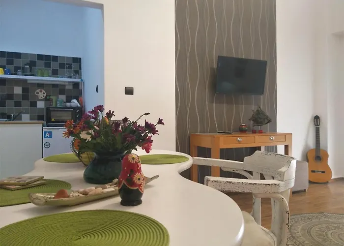 City Square Apartment